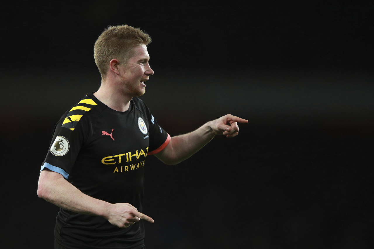 鲁尼：和特朗普打高尔夫时周围全是狙击手，还有防核逃生装置