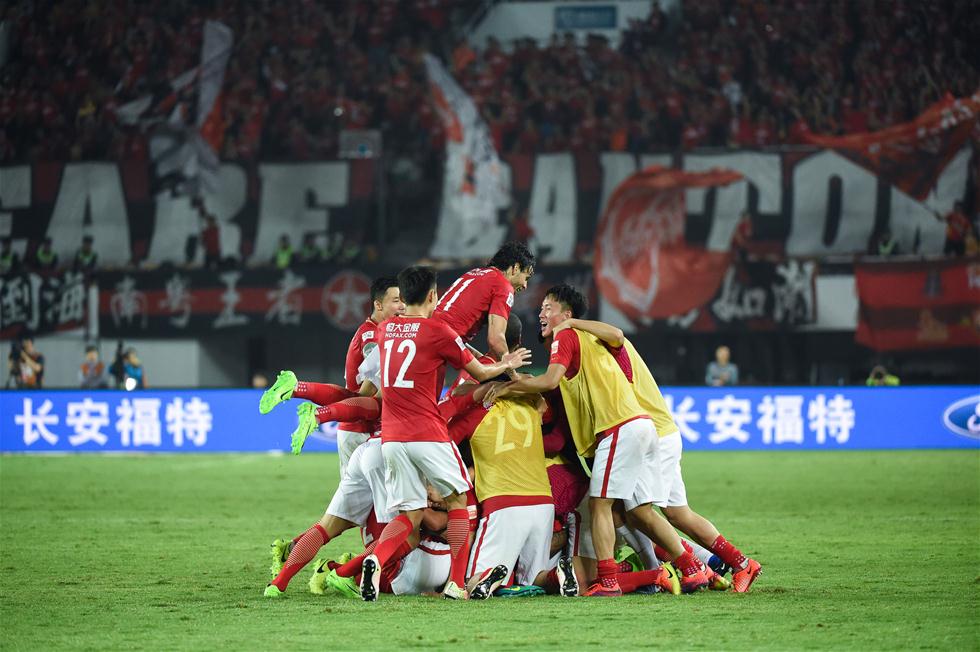 瑞典队体育总监：希望伊萨克尽快复出，在持续和利物浦沟通（瑞典队体育总监：盼伊萨克早日复出，正与利物浦保持沟通）